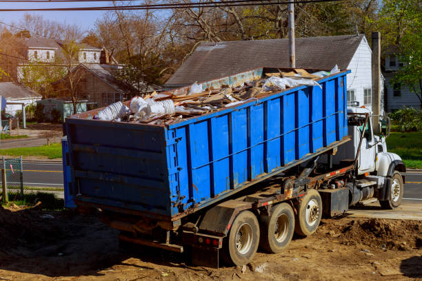 Best Commercial Cleanout Services  in Johnston City, IL